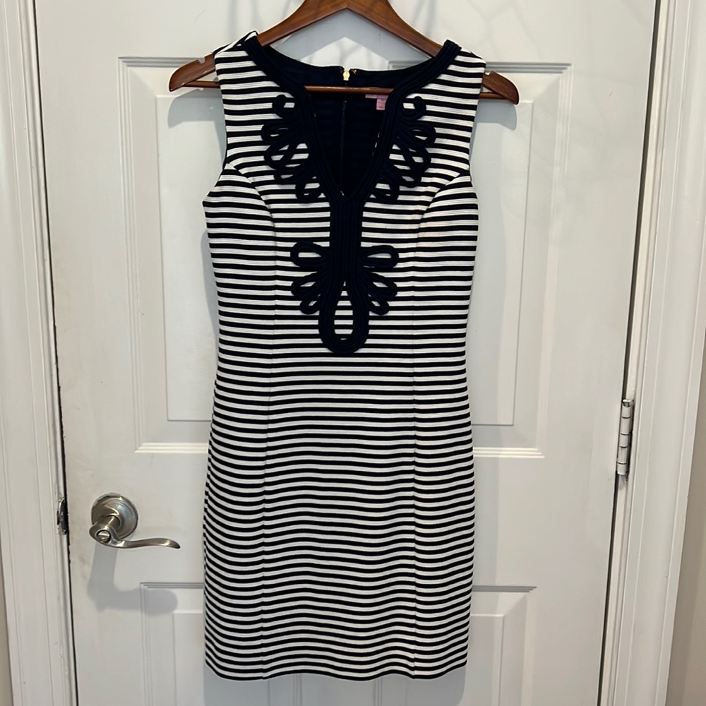 Lilly Pulitzer blue & white with brocade dress. Size medium
